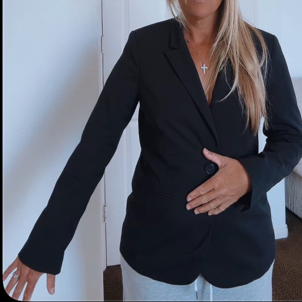 Liz Claiborne Classic Navy Blue Blazer